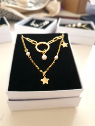 Colgante Victoria Cruz Bañado en Oro