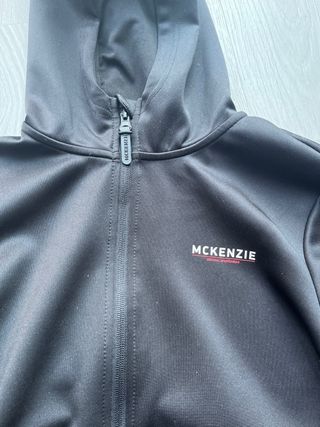 Conjunto McKenzie Negro