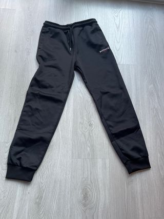 Conjunto McKenzie Negro