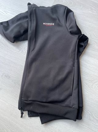 Conjunto McKenzie Negro