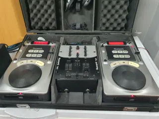 Equipo DJ Numark con Maletín - Ideal Fiestas
