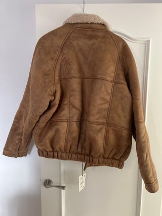 Chaqueta borrego Pull&Bear marrón Talla l “nueva”
