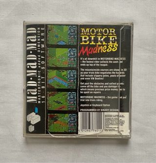 MOTOR BIKE MADNESS  COMMODORE