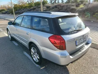 Subaru Outback 2004