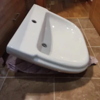 Lavabo Roca de porcelana blanco modelo Dama