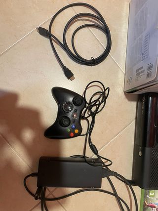 Xbox 360 500GB + 10 Giochi