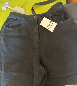 Pantalones anchos Zara negros