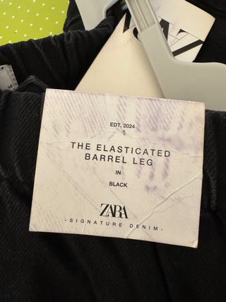 Pantalones anchos Zara negros