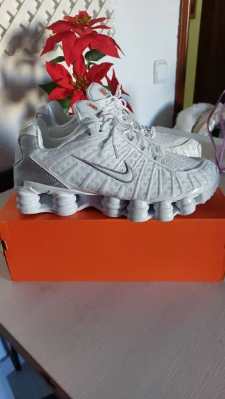 Nike Shox Talla 44 Blancas