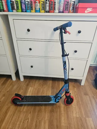 Patinete Decathlon niños.