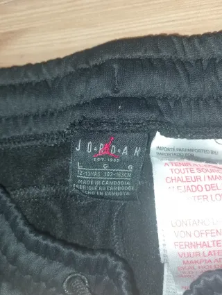 Pantalones Jordan Negros