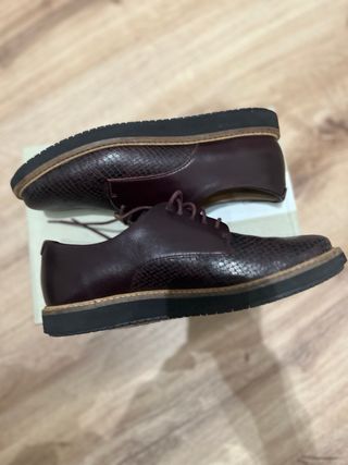 Zapatos Clarks Burdeos Talla 38