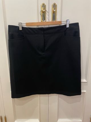 Falda Liz Claiborne Negra Talla M