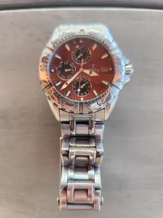 Reloj Festina Multifunción Rojo y Plateado