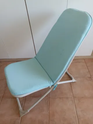 Tumbona plegable extra fuerte azul y blanca