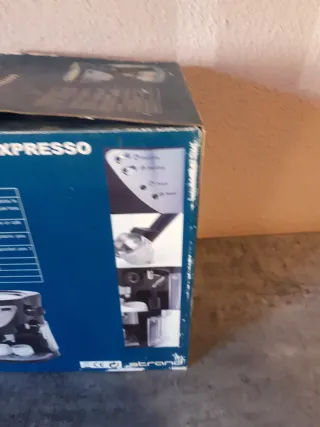 Cafetera Expresso 15 Bar marca strand