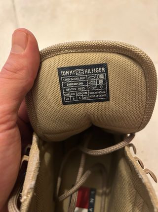 Botas Tommy Hilfiger Beige Talla 42 puestas 1 vez