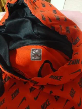 Sudadera Nike Roja y Negra Talla G