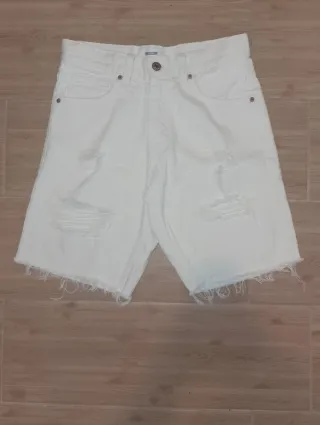 Pantalones Vaqueros Cortos Blancos Desgastados