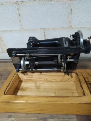 Máquina de coser antigua Sigma