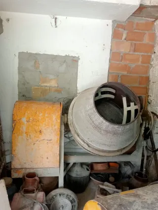 Hormigonera Eléctrica 200L