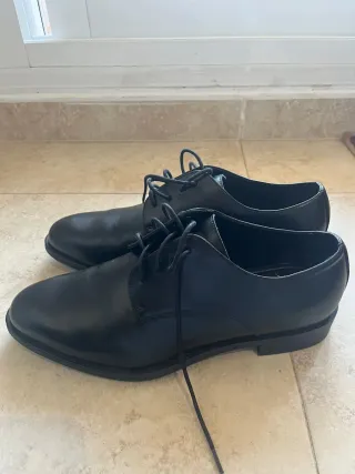 Zapatos Zara negros talla 42