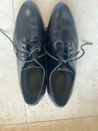 Zapatos Zara negros talla 42