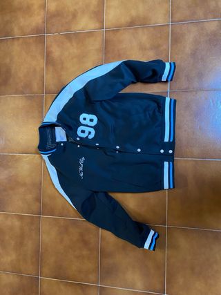 SUDADERAS Y PANTALONES