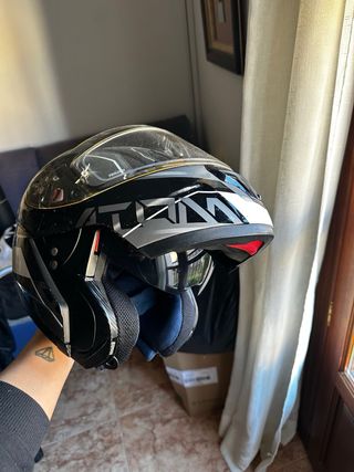 Casco y Chaqueta Moto Alpinestars