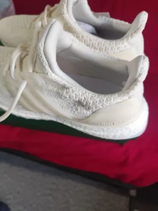 Zapatillas Adidas Beige/Blancas Nuevas