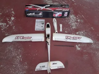 Avión FPV Raptor TW-757