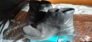 Botines Skechers Talla 41 Negro