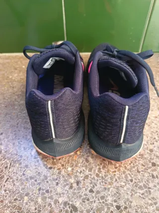 Zapatillas Nike Zoom Winflo 5 Talla 38