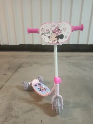 Patinete 3 Ruedas Minnie Mouse Rosa