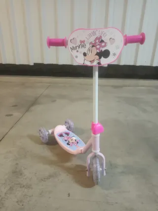 Patinete 3 Ruedas Minnie Mouse Rosa