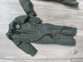 Ropa Pilotos Escala 1:6 (2 Piezas)