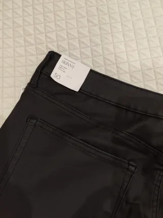 Pantalón vaquero mujer negro skinny encerado
