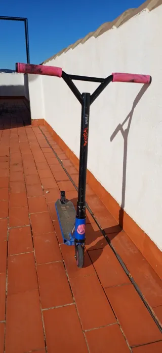 Patinete Booster Bestial Wolf B8