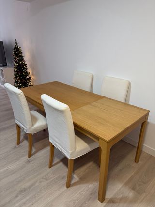 Mesa de comedor de madera extensible