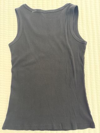 Camiseta tirantes negra con pedrería Talla S