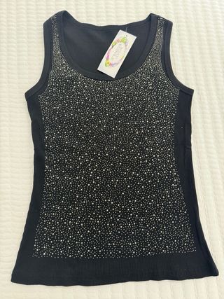 Camiseta tirantes negra con pedrería Talla S