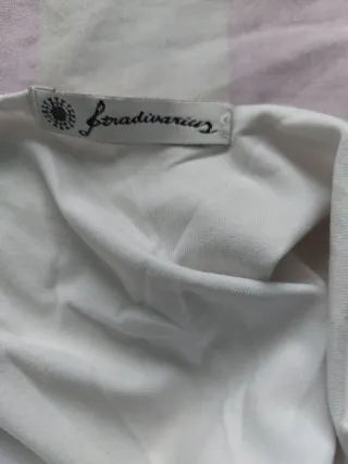 Camiseta Stradivarius Talla S