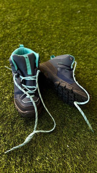 Botas montaña Quechua niño/niña T36