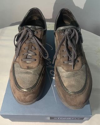 Zapatos Stonefly Marrones y Plateados