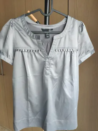 Blusa H&M raso gris talla 34