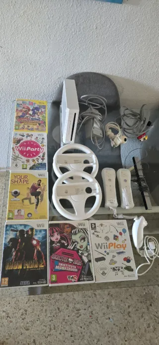 Consola Nintendo Wii + Giochi e Accessori