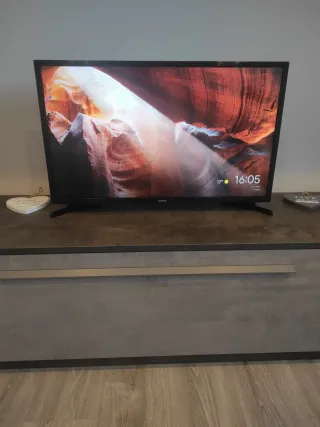 Samsung TV 32 Como Nueva