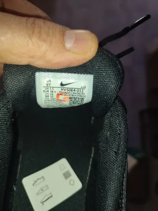 Nuove scarpe da ginnastica Nike nere