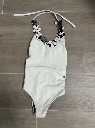 Bañador Chanel Flores Blanco y Negro
