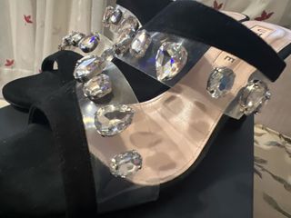 Sandalias fiesta UTERQUE negras